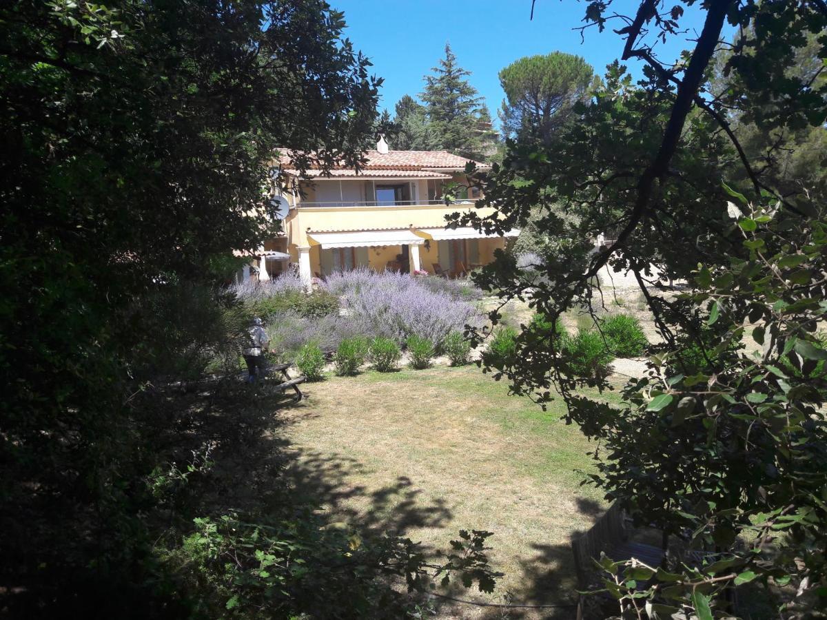 Les Cerises Bed & Breakfast Saint-Saturnin-d'Apt Ngoại thất bức ảnh