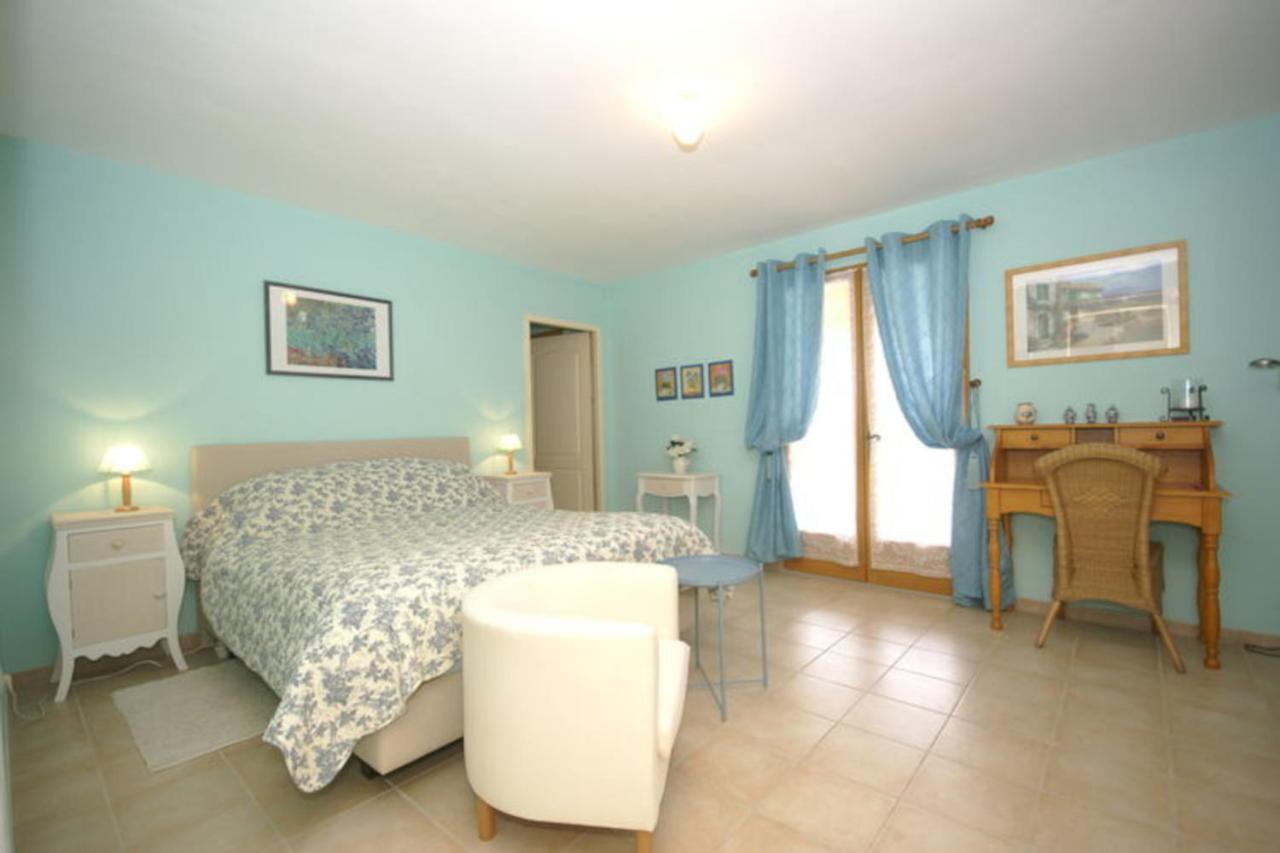 Les Cerises Bed & Breakfast Saint-Saturnin-d'Apt Ngoại thất bức ảnh