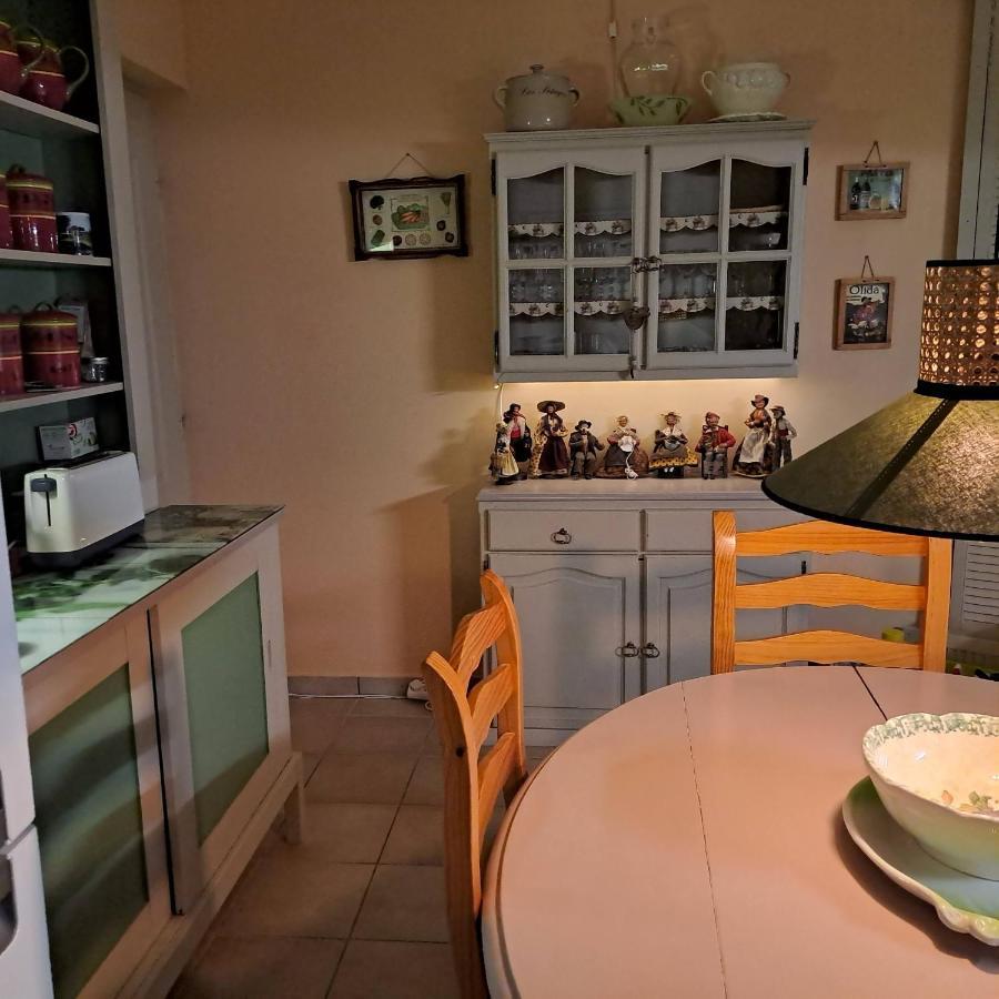 Les Cerises Bed & Breakfast Saint-Saturnin-d'Apt Ngoại thất bức ảnh