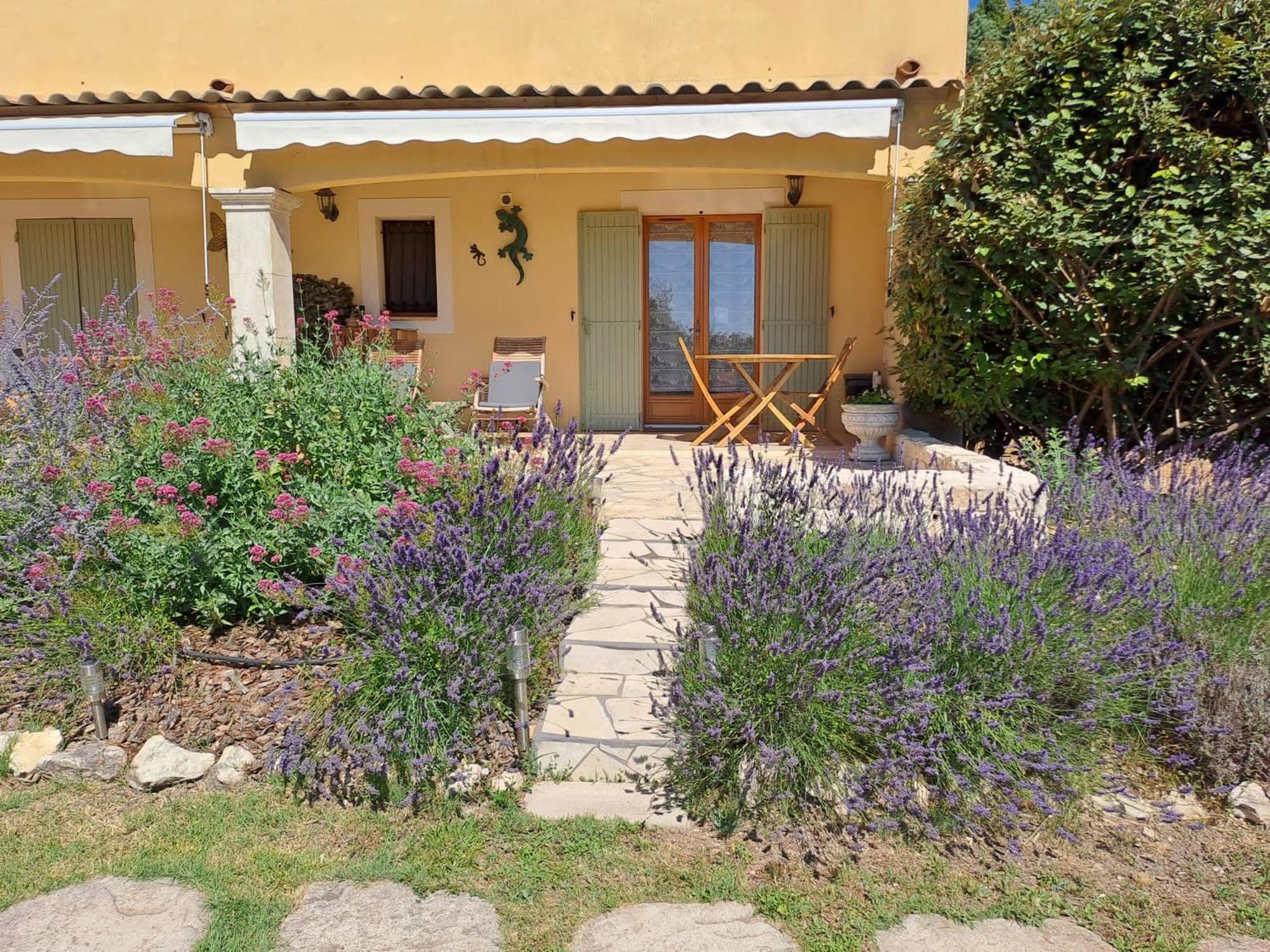 Les Cerises Bed & Breakfast Saint-Saturnin-d'Apt Ngoại thất bức ảnh